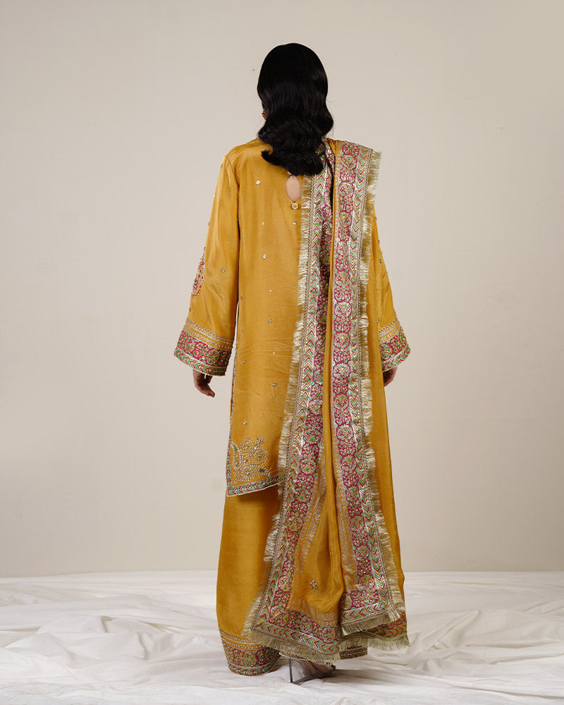 Gul-e-Sunehri
